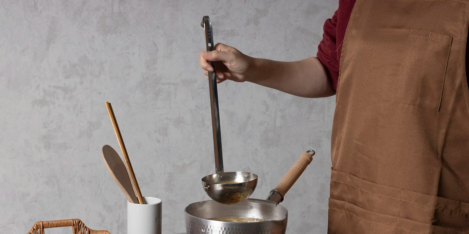 https://www.globalkitchenjapan.com/cdn/shop/collections/collections_Ladles_1600x.webp?v=1703816141