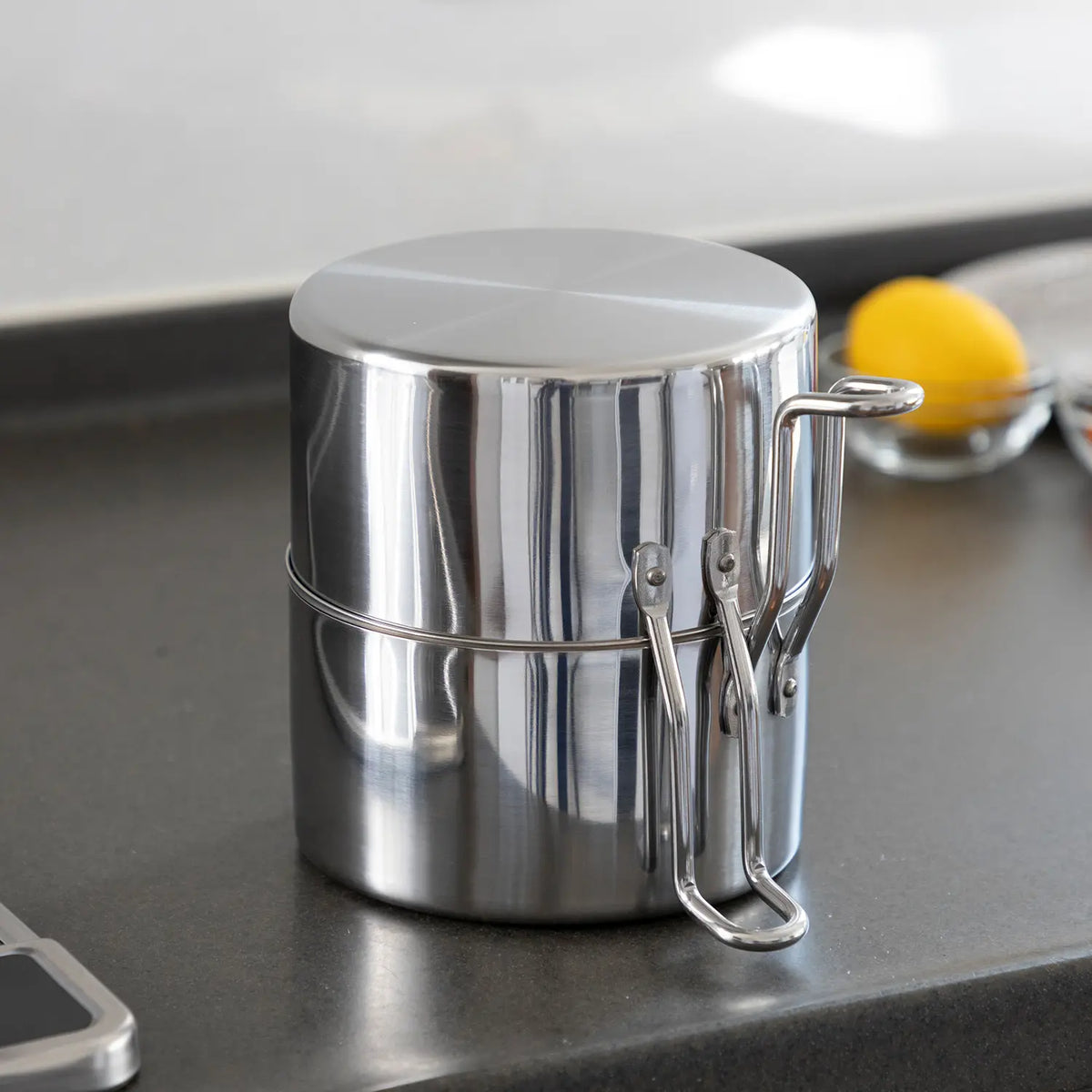 Arnest Stainless Steel Tempura Pan and Oil Storage Pot