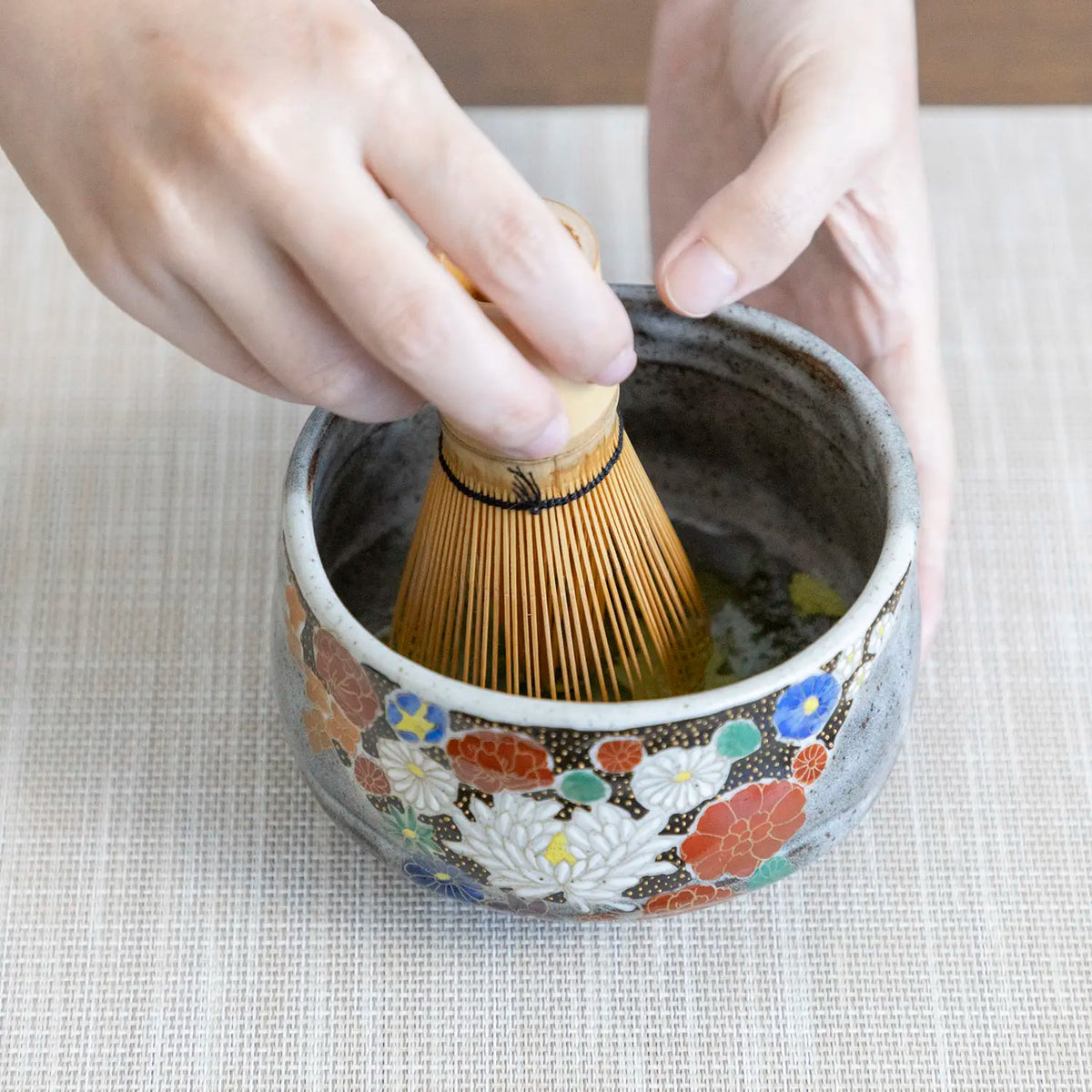 Kutani Ware Hanazume Floral Matcha Tea Bowl