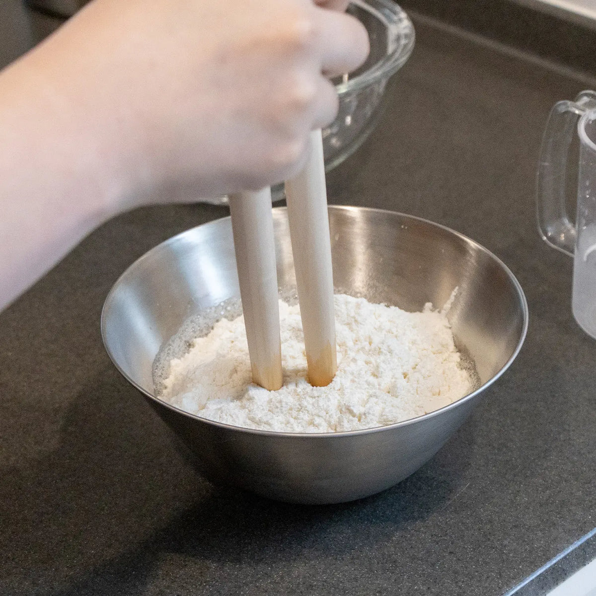 MANYO Tempura Flour Mixing Chopsticks (Hanabashi)