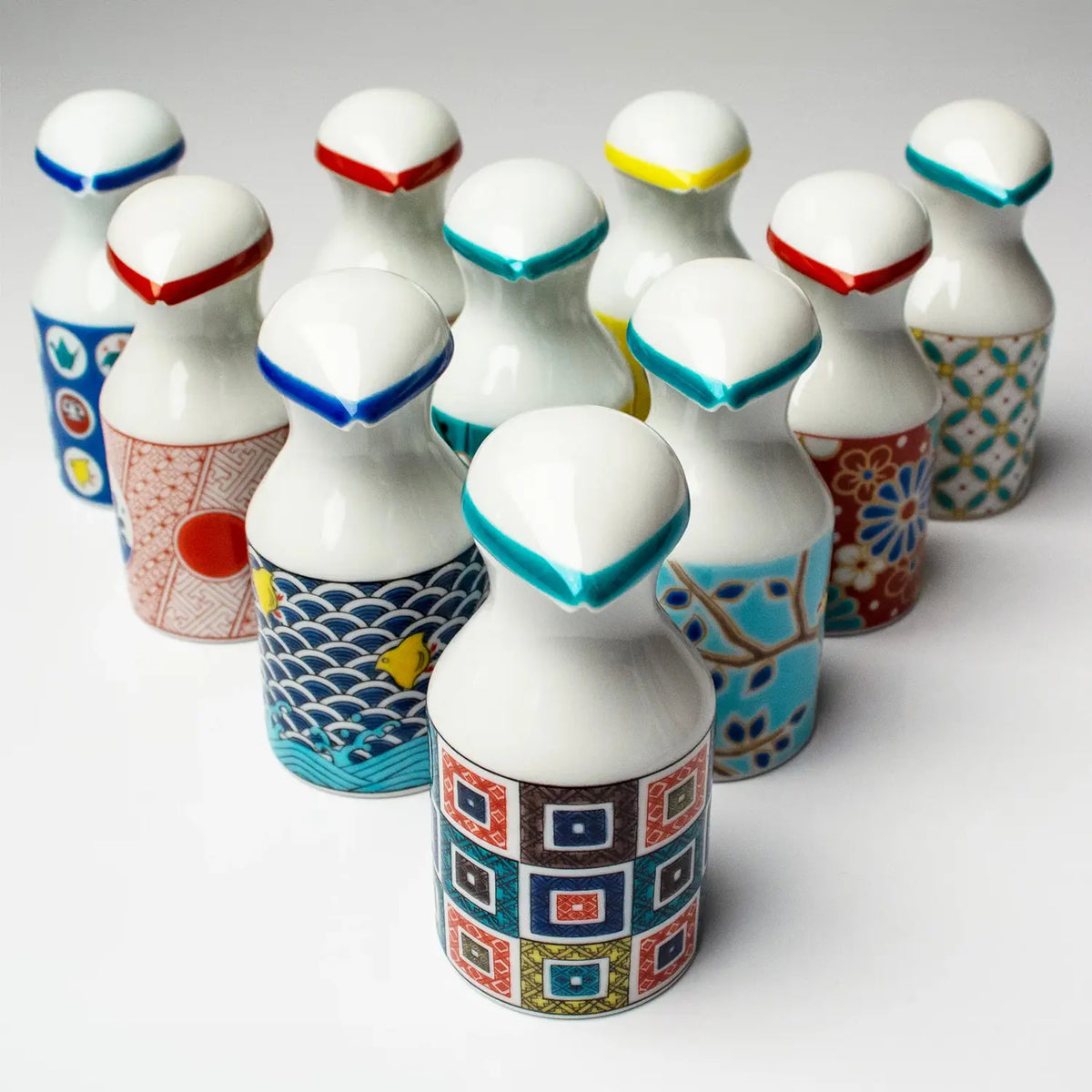 SEIKOU Kutani Porcelain Soy Sauce Dispenser Mubyou