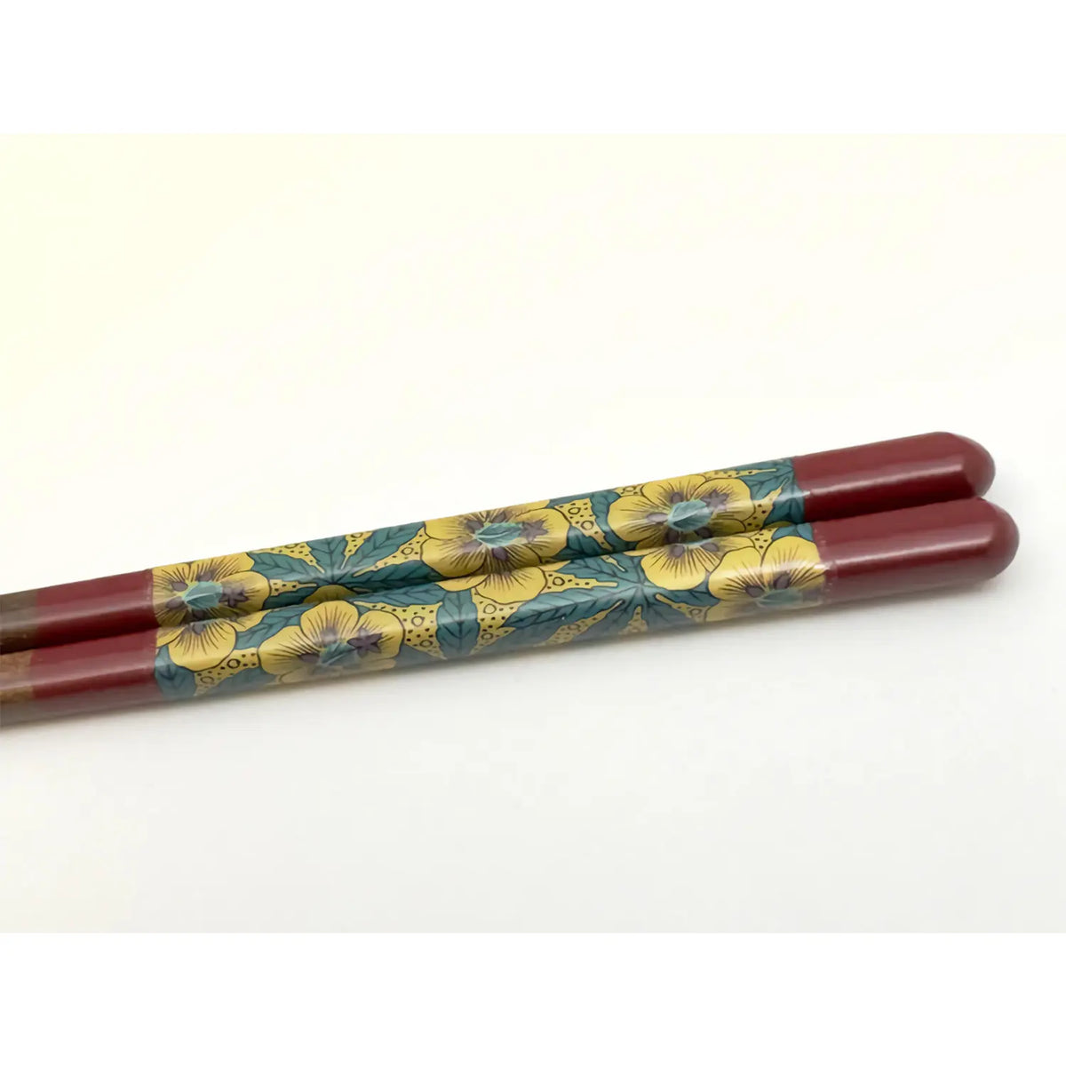 SEIKOU Wakasa Lacquered Natural Wood Chopsticks 21cm Red Aoi