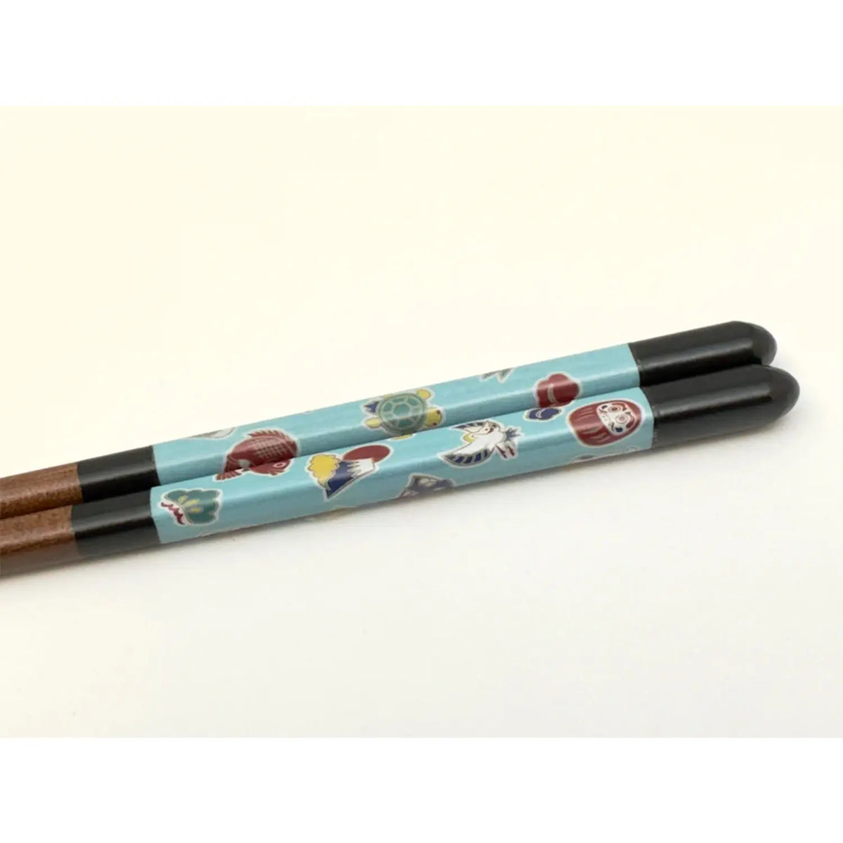 SEIKOU Wakasa Lacquered Natural Wood Chopsticks 23cm Black Engimono