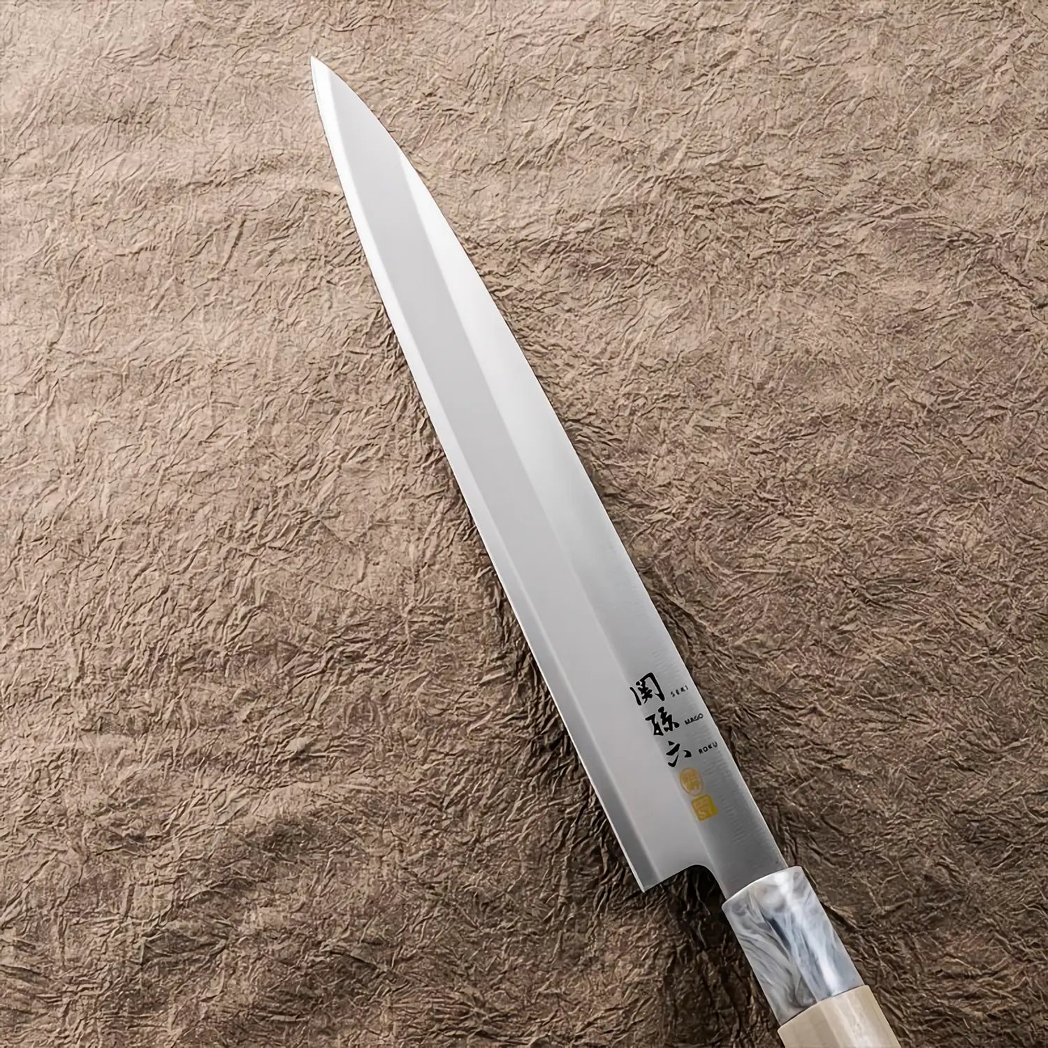 Black-forged yanagiba by Ikenami Hamono, 17cm, Double-bevel