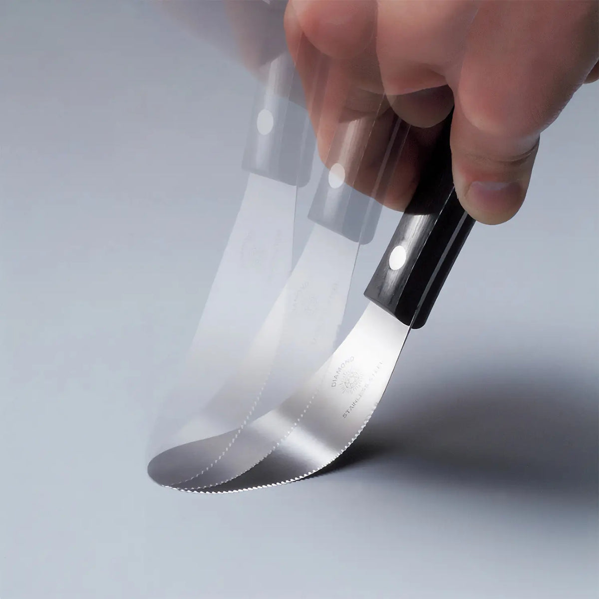Pastry knives