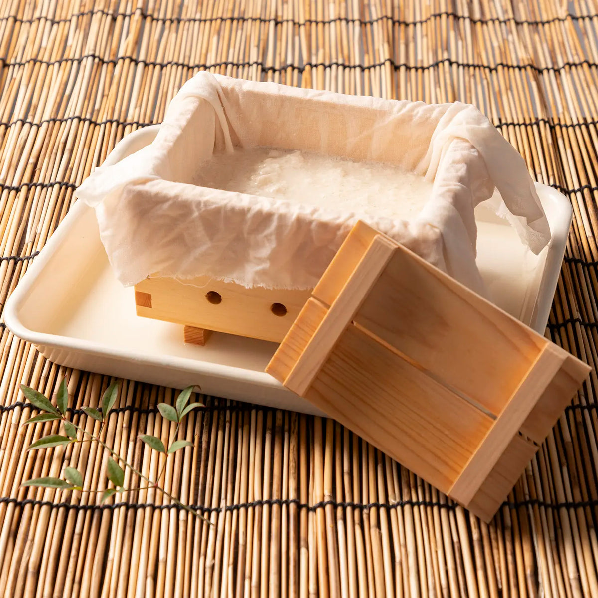 Cabilock Tofu Cutter Plastic Rectangle Handmade Press Maker Food