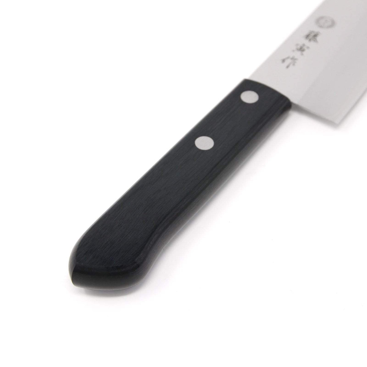 https://www.globalkitchenjapan.com/cdn/shop/products/tojiro-fujitora-dp-3-layer-a-1-santoku-knife-santoku-knives-4487844495443_1200x.jpg?v=1563996561