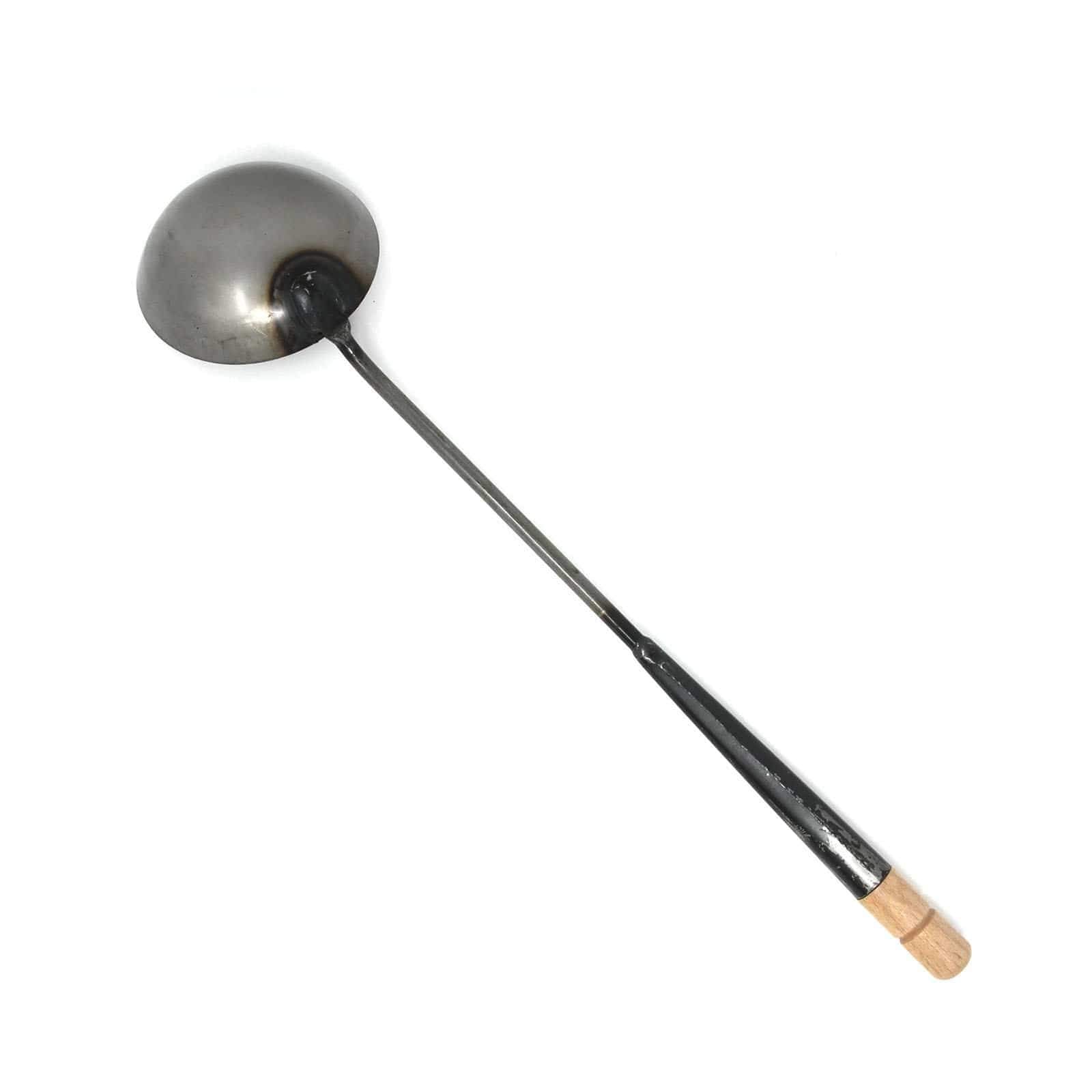 https://www.globalkitchenjapan.com/cdn/shop/products/yamada-iron-long-handle-wok-ladle-hoak-wok-ladles-6907981758547_1600x.jpg?v=1563969796